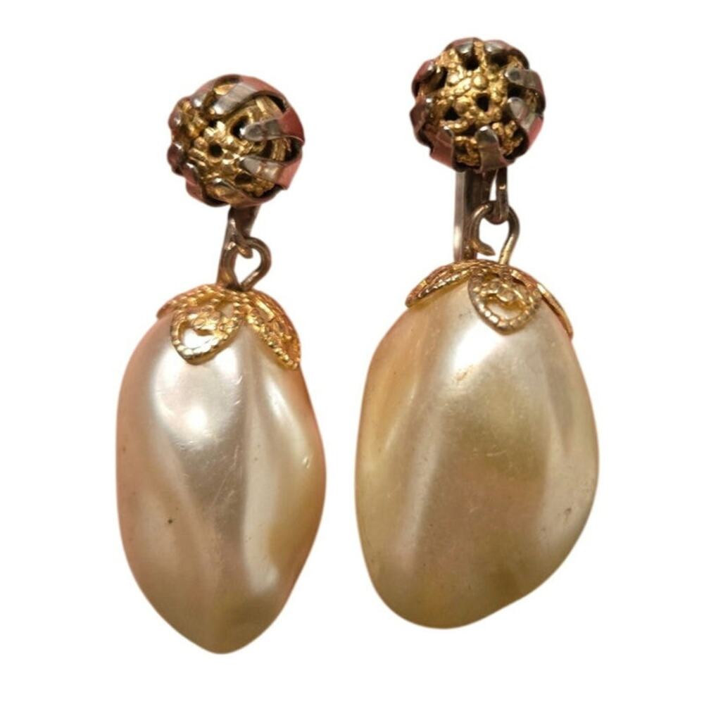 Vintage Large Faux Pearl Dangle Goldtone Screwback Earrings